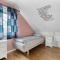 Lovely 4 bedroom house with the view of aurora