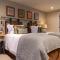 The Potters Heron - A Heartwood Inn