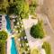 3rd-floor space with modern décor recently renovated viewing over pool in Coco
