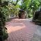 Khrisna Hs and Cottages