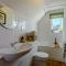 3 Bed in Lymington oc-90002