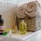 3 Bed in Lymington oc-90002