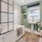 3 Bed in Cowes oc-93982