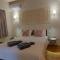 Tsaner Apartment and Rooms