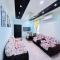 S PICE Arena Homestay