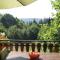 Spacious Chalet for 4 in Hommert