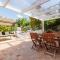 Laranjal Farm House
