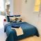 Spacious Riverside Residency - Magnificent View