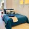 Spacious Riverside Residency - Magnificent View