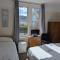 Dolphins Hotel