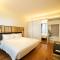 The Signature Hotel & Serviced Suites Kuala Lumpur - Kuala Lumpur