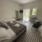 Sine Tempore B&B