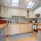 2 Bed in Brecon oc-bn140