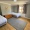 Unique Cottage Next to Wildlife Park - Sleeps 6