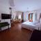 Hotel Humaina