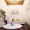 Spanish Steps Art Apartment - Rome