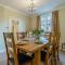 3 Bed in Richmond oc-90578