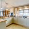 2 Bed in Brixham oc-79989