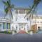 Lanna Inthan Hotel & Resort