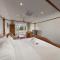 Lanna Inthan Hotel & Resort