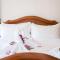 Lanna Inthan Hotel & Resort