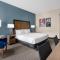 La Quinta Inn & Suites by Wyndham Chicago Downtown