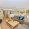 Cayman Villas Port Douglas