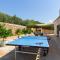Villa Santo Tomas by Villa Plus