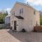 3 Bed in Stepaside oc-fb047