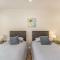 3 Bed in Tenby oc-fb055