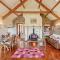 4 Bed in Llanrhystud oc-92072
