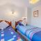 3 Bed in Fishguard oc-37270