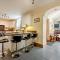 3 Bed in Aberaeron oc-86578