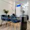 1E- 3 Quartos com Ar Condicionado Split, sala e cozinha, 2 banheiros, 1 Garagem e internet rápida - Beira Mar