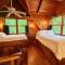 Ocoee Cabin Beautiful Cabin On The Rivers Edge