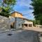 Villa Dora - Mediterranean family house for 9 with private garden, BBQ, sea view and private parking for 4 cars