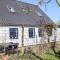 6 person holiday home in Humble-By Traum