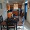 One Bedroom Apartment 1 minute walk to West Coast Beach!