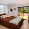 Amancay House, Jacuzzi and Pool