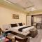 Super Townhouse Reti Bus Terminal Udaipur Formerly Greenland