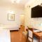 Allegro Hotel
