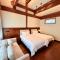 Jingshan Garden Courtyard Hotel Beijing Forbidden City Newly renovated Fluent English speaking