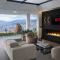 Glass Mansion Breathtaking 180 Panoramic View