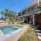 Hotel Amare