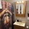 Hermann Crown Suites