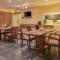 Hotel Studio Estique