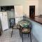 APARTAMENTO SIMPLES E ACONCHEGANTE