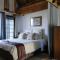 Mokoya Lodge