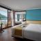 Halong CAPELLACRUISE - Member of Lyra cruise collection