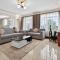 Acacia Luxurious Apartment